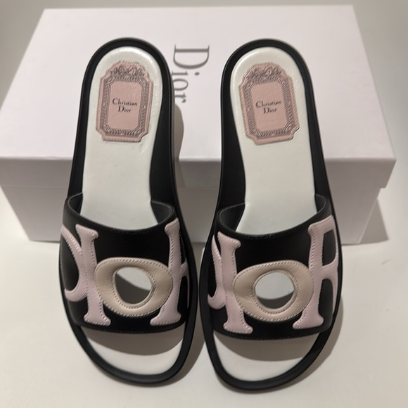 Dior slides size 35 - Picture 2 of 3